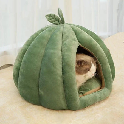 Petzrella Pumpkin Cave Bed