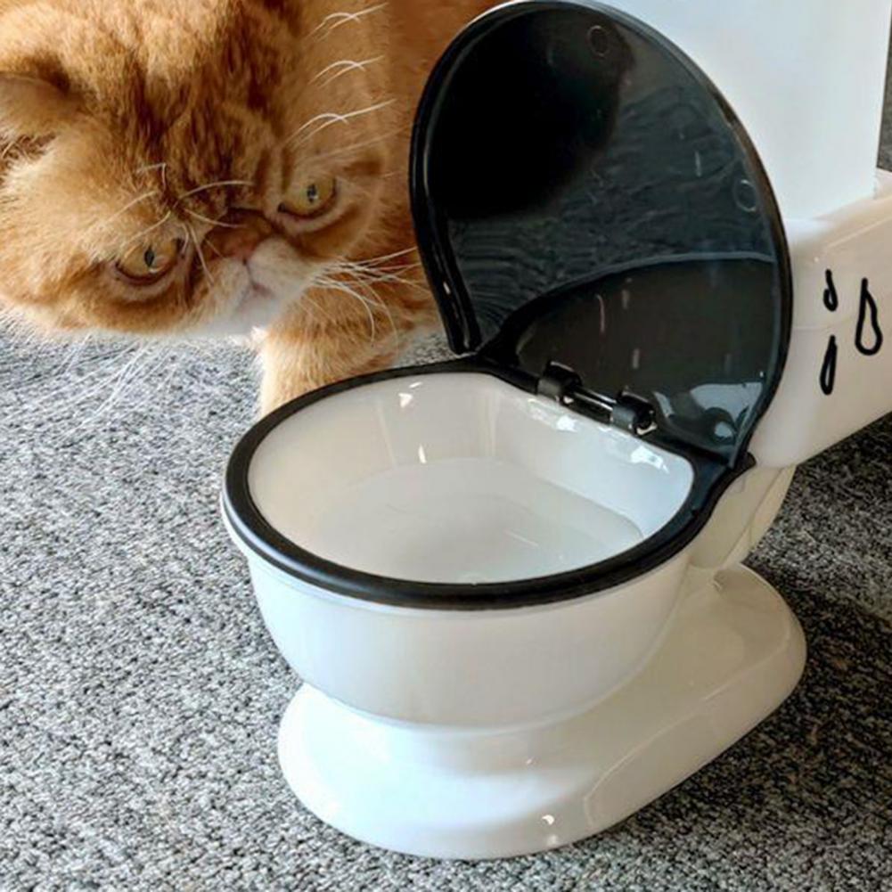 Petzrella Royal Refresh Katzentoilette Wasserspender.
