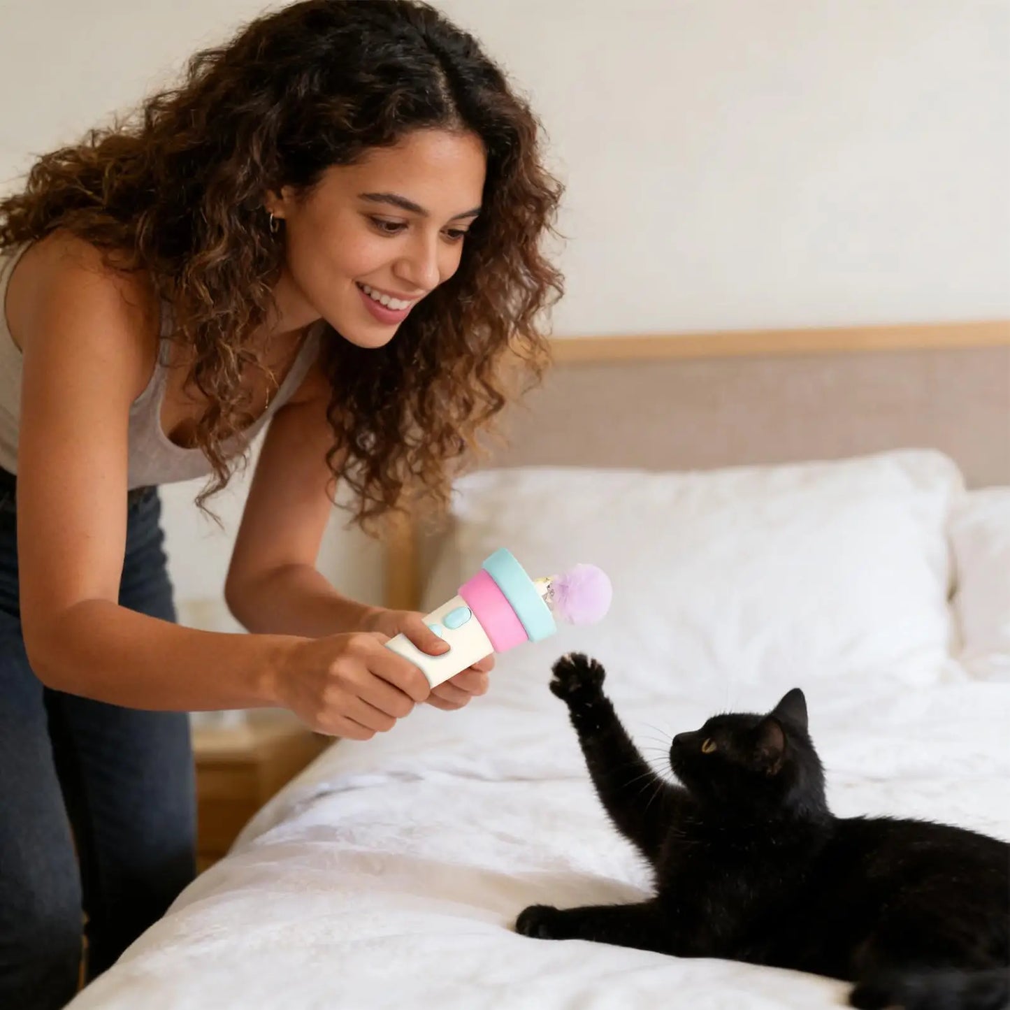 Petzrella Electric Cat Wand Toy – USB Rechargeable, Auto-Retractable