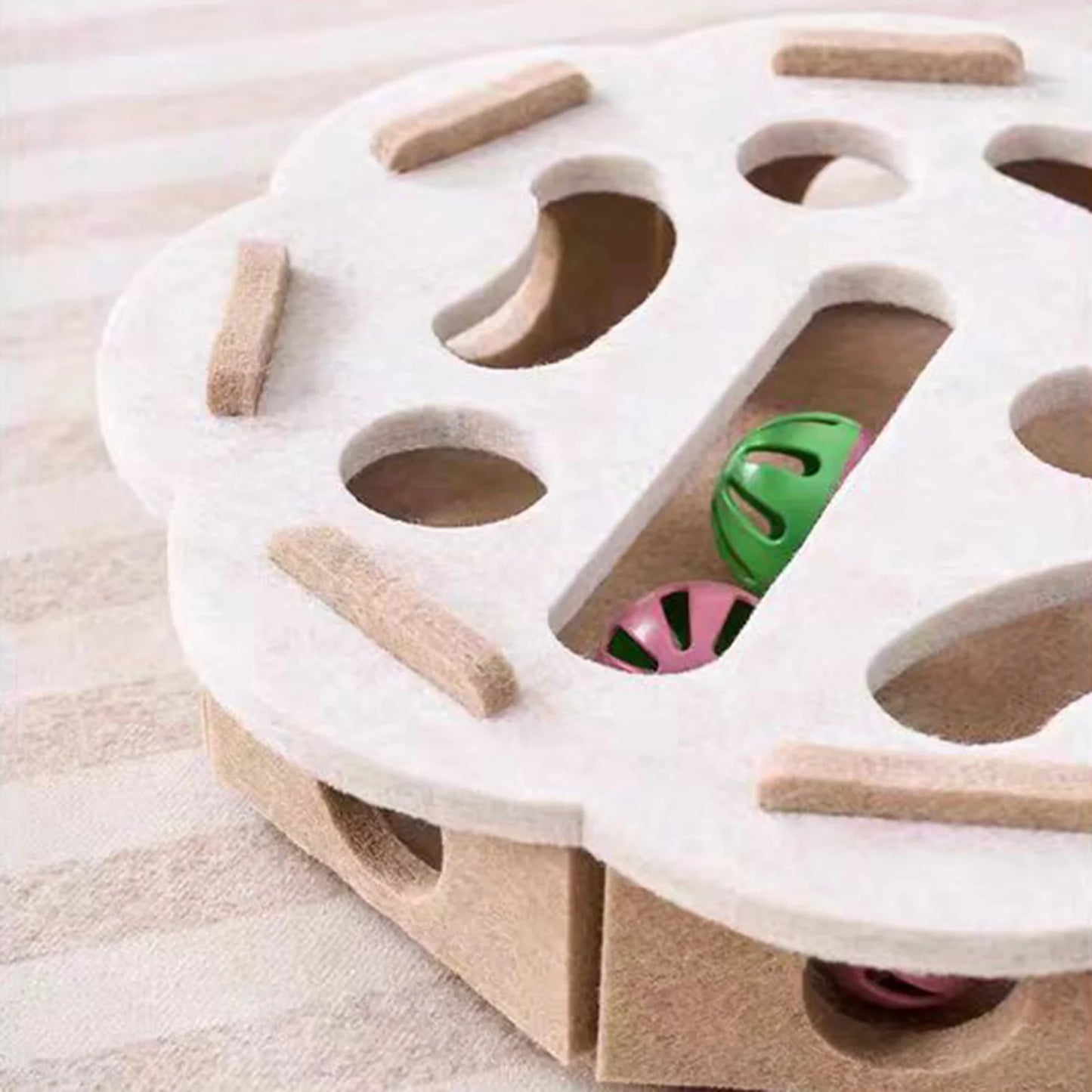 Interactive Cat Puzzle Maze – Enrichment Toy for Smart Indoor Play