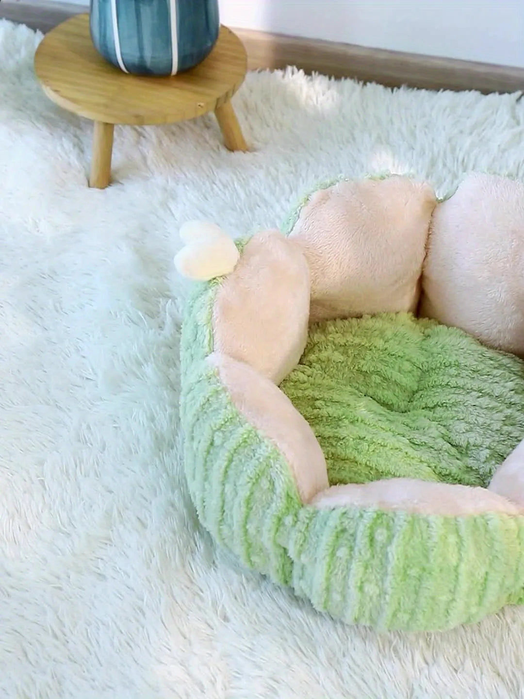 Breathable Plush Cat Bed