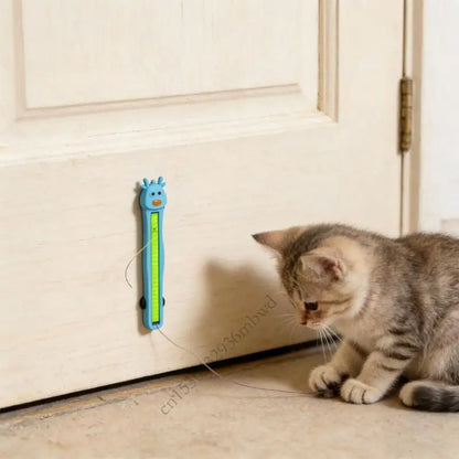 Petzrella Auto Cat Teaser — Self-Rotating Feather Wand Toy for Indoor Cats