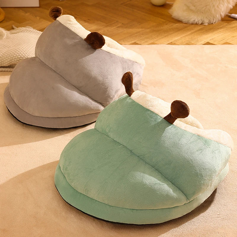 Cozy Cat Bed by Kevat Vesi