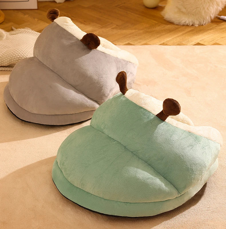 Cozy Cat Bed by Kevat Vesi