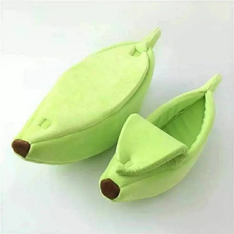 Petzrella Banana Cat Bed House – Cozy Plush Pet Basket