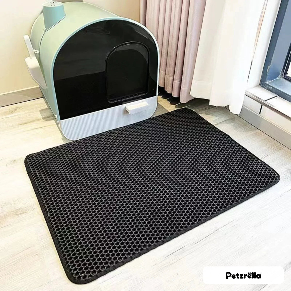 Petzrella cat litter mat black