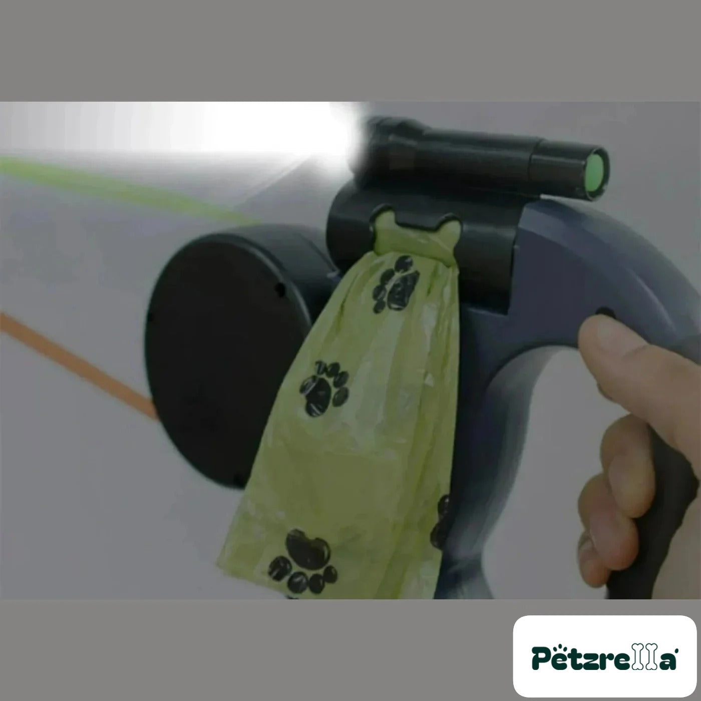 Petzrella Auto-Retractable Double Dog Leash 3M LED – view 2