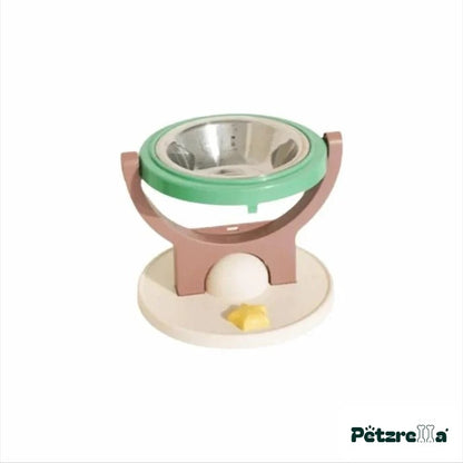 Petzrella Elevated Pet Bowl – wall-mounted setup for cats and small dogs
